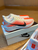 Nike Pegasus Plus - Primeira Linha / Masculino