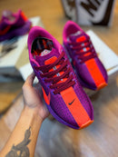 Nike Pegasus Plus - Primeira Linha / Feminino
