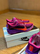 Nike Pegasus Plus - Primeira Linha / Feminino