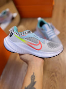 Nike Zoom Pegasus 40 - Linha Premium / Unissex