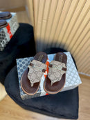Sandália Gucci - Linha Premium / Feminino