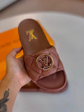Slide Louis Vuitton Fivela E.V.A - Primeira Linha / Feminino