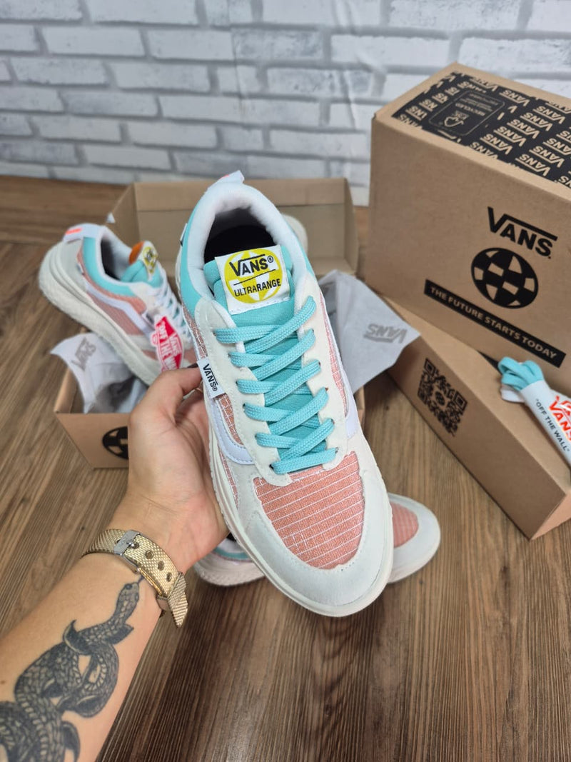 Lançamento Vans Ultrarange VR3 MTE