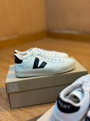 PROMOCIONAL V022 Tênis Vert/Veja Cadarço - Primeira Linha / Feminino